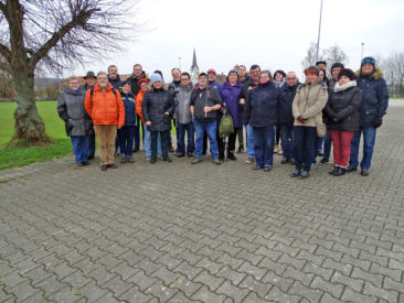 Gruppenfoto bei der 2. Winterwanderung des Fördervereins nach Lisberg.